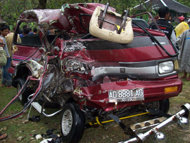 20121225235417-kecelakaanlantas